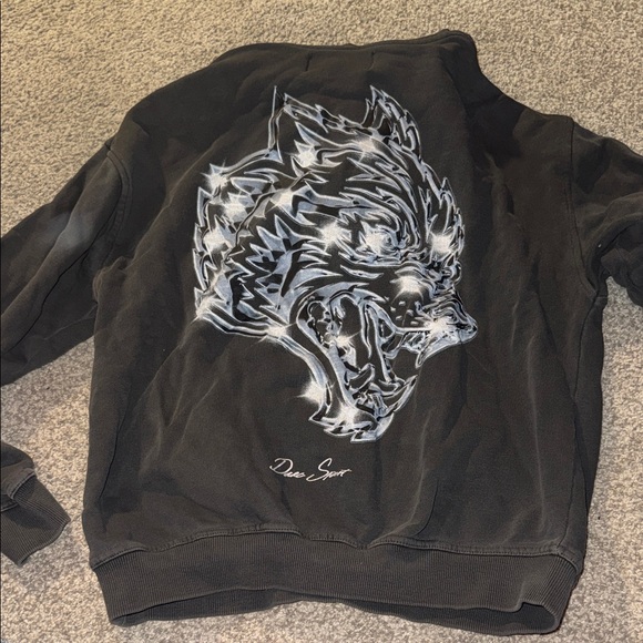 Darc Sport Charcoal Hoodie with Wolf Graphic
Iron Soul Bishop Hoodie - Picture 4 of 5